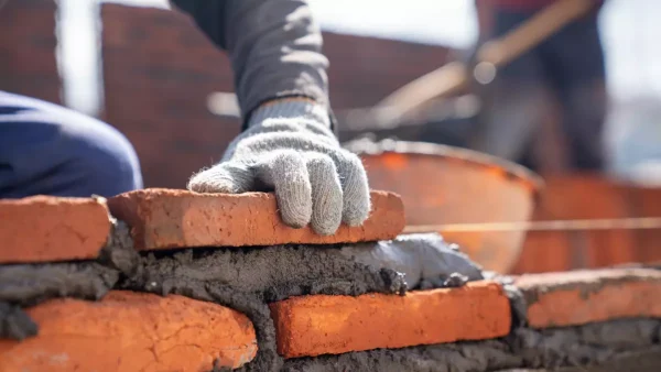 Construcción con ladrillos