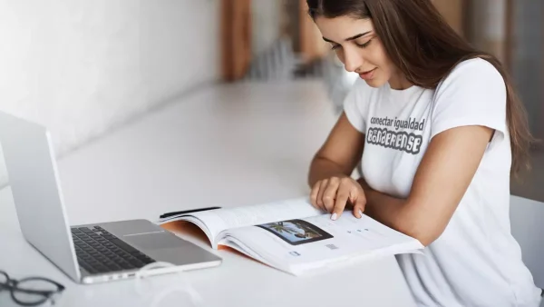 Estudiante de Conectar Igualdad Bonaerense