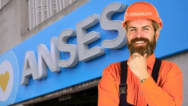 Trabajador con casco pensando en Anses