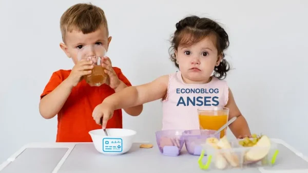 Beneficiarios de Tarjeta Alimentar con remera de Anses