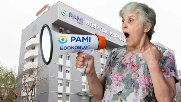 Jubilada con megáfono de PAMI