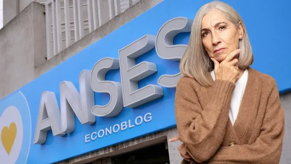 Jubilada pensando en Anses
