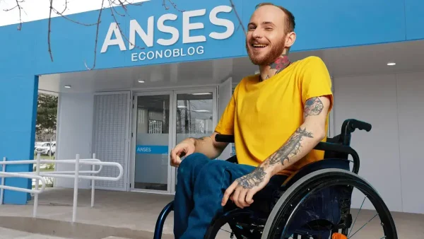 Beneficiaria de PNC contenta frente a Anses