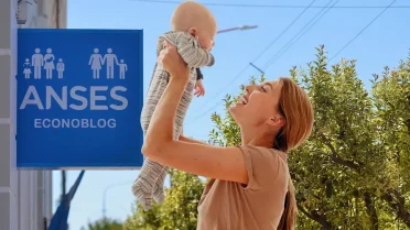 Bebé de la AUH o SUAF en Anses