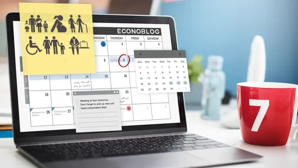 Computadora con calendario de Anses