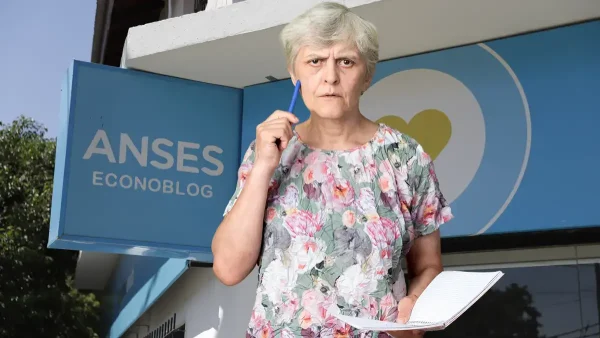 Jubilada pensando preocupada en Anses
