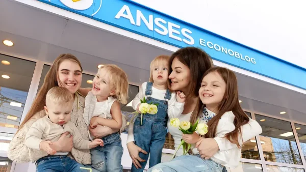 Madres de 7 hijos en Anses