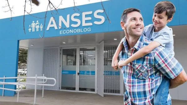 Padre de la AUH en Anses