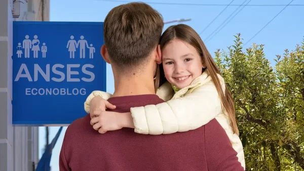Padre e hija del SUAF o AUH en Anses