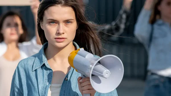 Manifestante en protesta