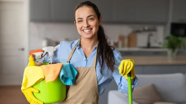 Empleada del servicio doméstico