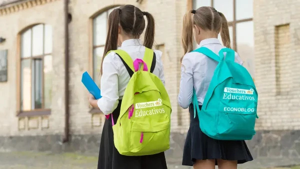 Mochilas de vouchers educativos
