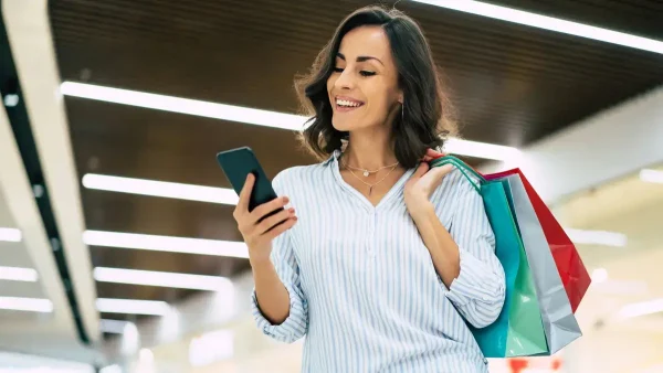 Haciendo compras con el celular