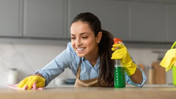 Empleada del servicio doméstico