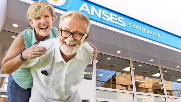 Jubilados felices en Anses