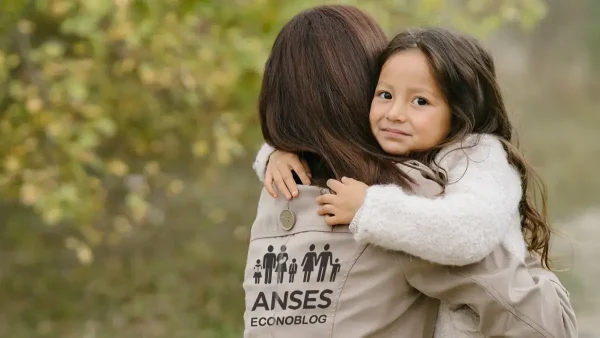 Madre de la AUH o SUAF de Anses