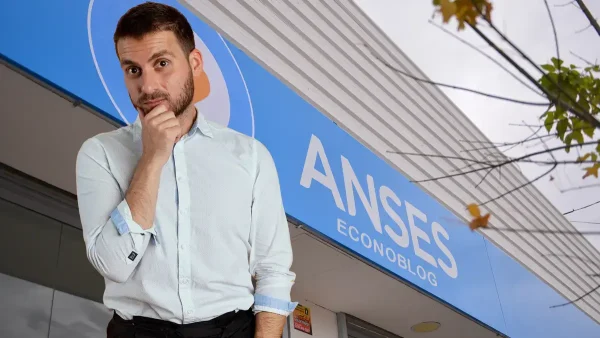 Hombre pensando en Anses