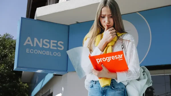 Estudiante Progresar preocupada en Anses