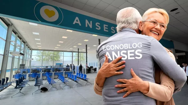 Jubilados de Anses abrazados