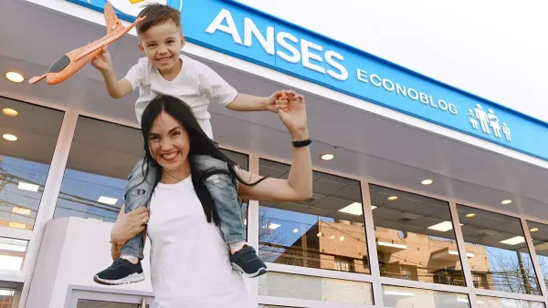 Madre de AUH en Anses