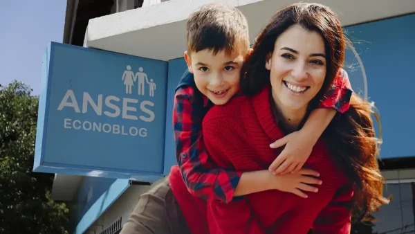 Madre del SUAF en Anses