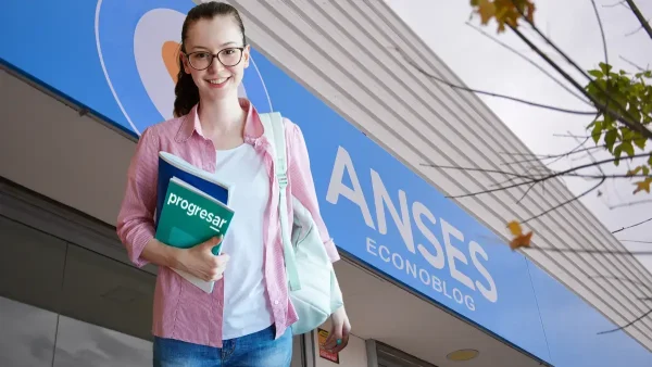 Estudiante de Becas Progresar en Anses