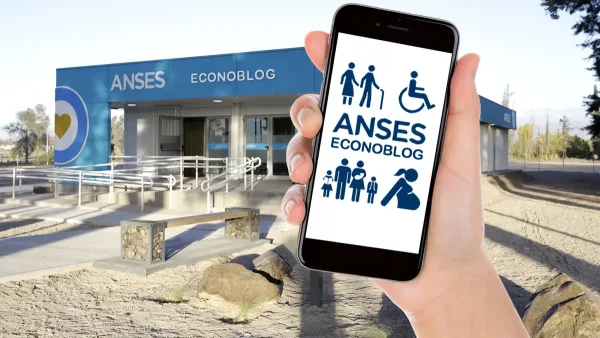 Mano con celular frente a Anses