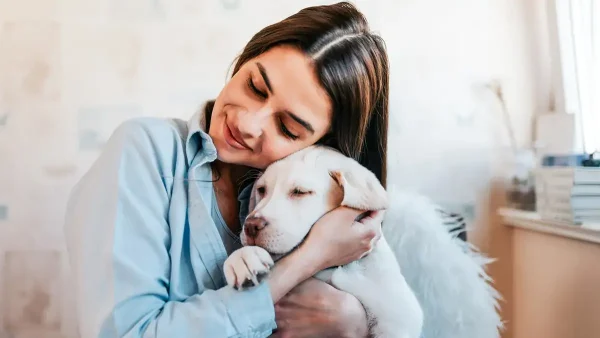 Mujer con su mascota
