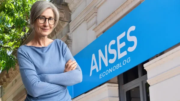 Jubilada frente a Anses