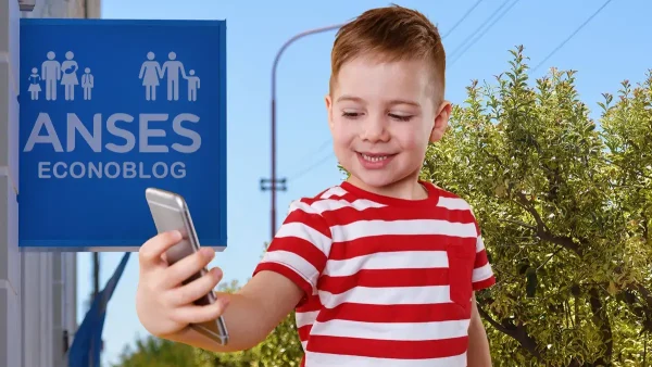 Beneficiario de AUH o SUAF con celular en Anses